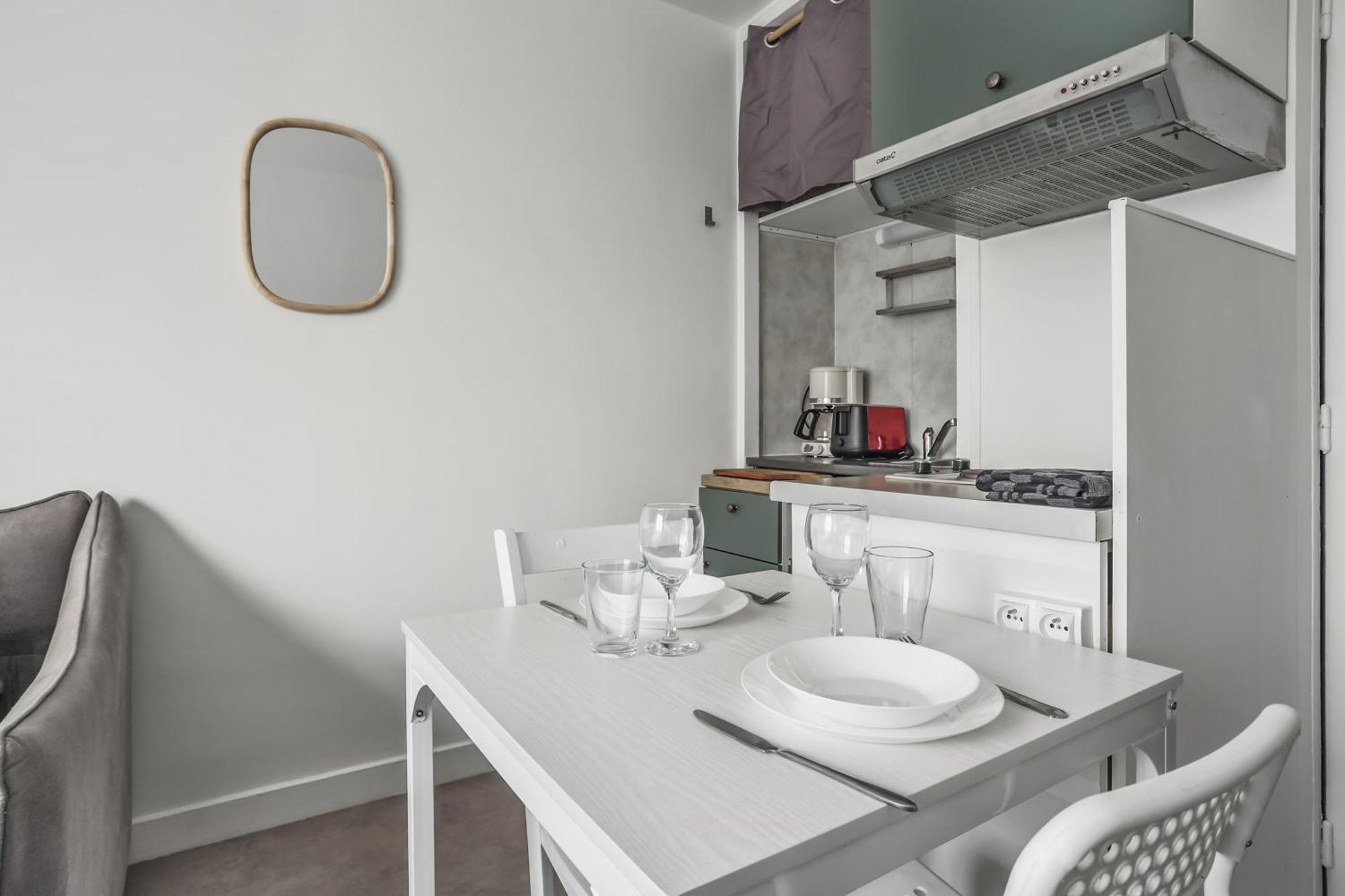 Comfortable Studio Dowtown Корбей-Ессонн Екстер'єр фото
