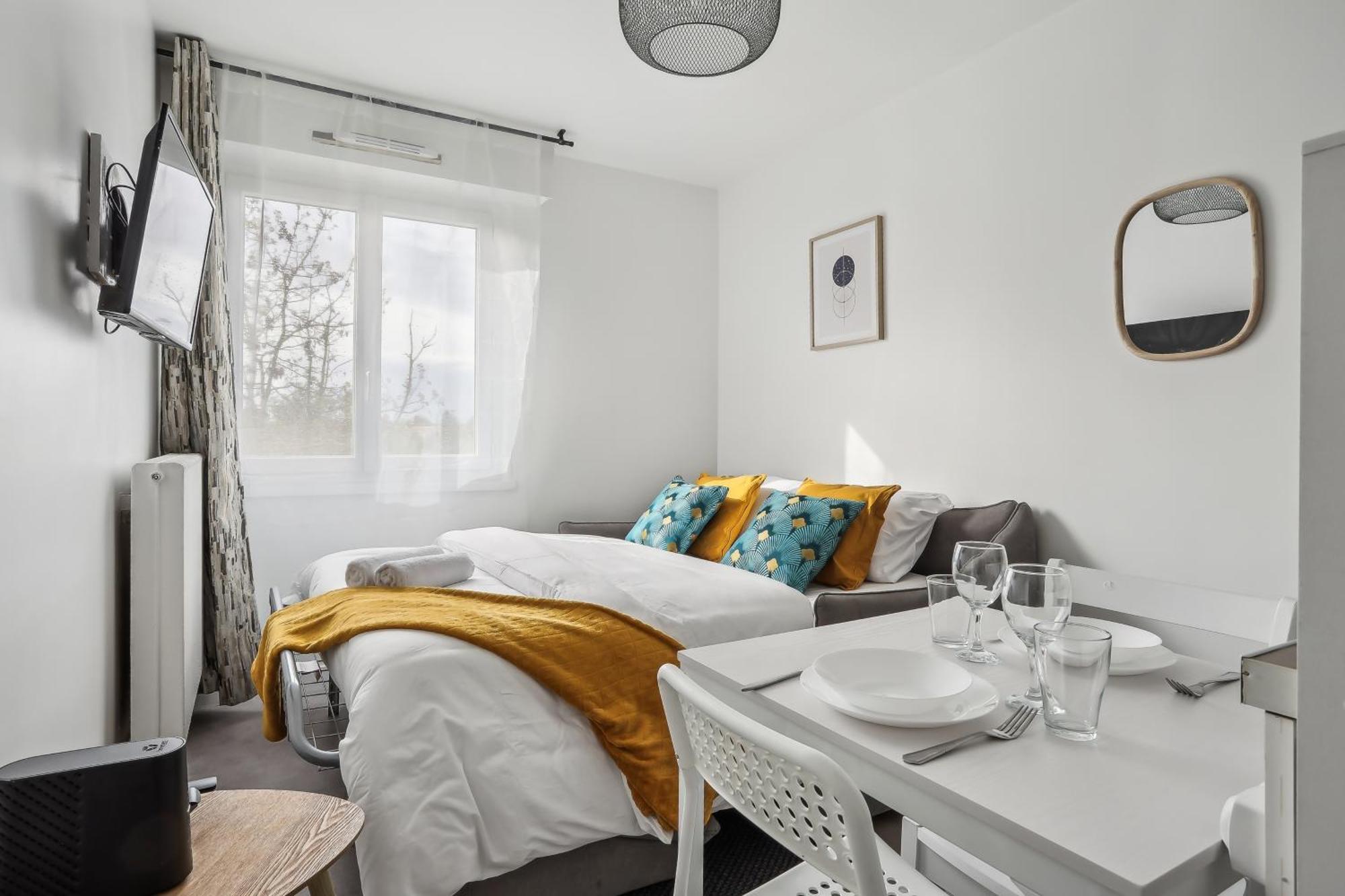 Comfortable Studio Dowtown Корбей-Ессонн Екстер'єр фото